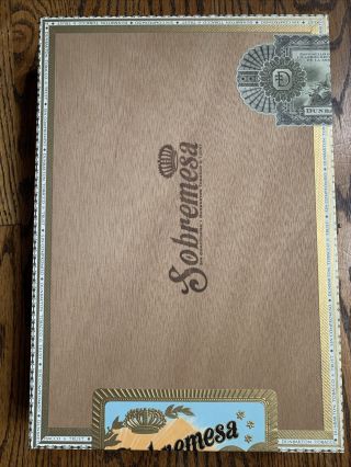 Sobremesa Sin Compromiso Gran Imperiales Wood Hinged Cigar Box – 11.  75”x8”x2”