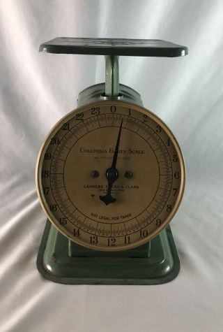 Vintage Antique Columbia Family Kitchen Scale By Landers Frary & Clark Green