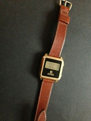 Vintage Commodore International Lcd Digital Gold Tone Wrist Watch Wristwatch
