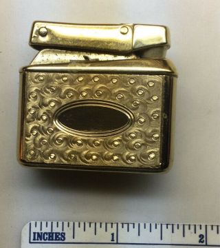 Vintage Kreisler Butane Usa Gold Toned Cigarette Lighter W/initials Panel