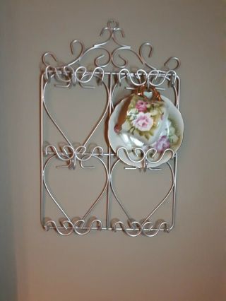 Display Plate Rack For Tea Cups And Saucers,  4 Unit,  Wall Mount,  Silve