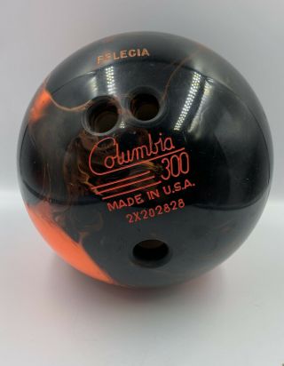 Vintage Columbia 300 Wd Bowling Ball 12 Pounds