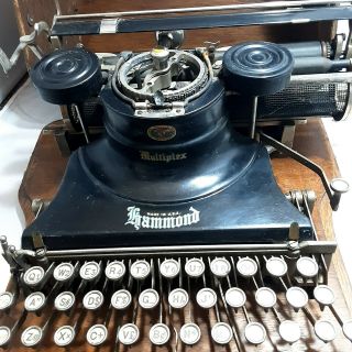 GREAT 1917 Hammond Multiplex Typewriter In Wood Case Got To See It 2