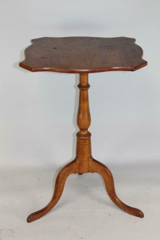 Rare 18th C Hampshire Queen Anne Maple Candlestand Shaped Top In Old Finish