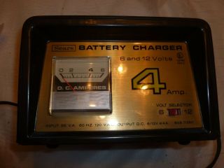 Vintage Sears 4 Amp 6 And 12 Volt Battery Charger 608.  71260