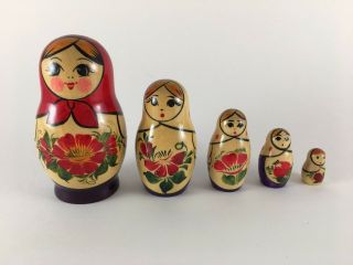 Vintage Russian Matryoshka Nesting Dolls Wooden 5 Piece 3.  75 "