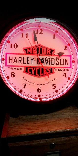 Vintage Harley - Davidson 20” Dealer Neon Light Large Wall Clock Made In America