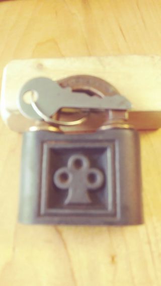 Antique/vintage Yale 805 Pin Tumbler Push Key Padlock W/key Pre 1925 Wks Gd 1455