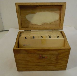 Vintage Weis Dovetailed Oak Wood Recipe Box With Letter Dividers