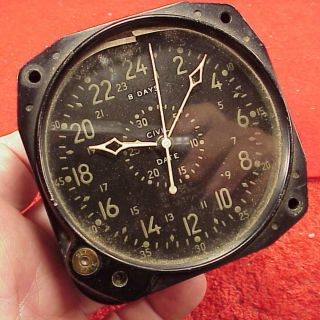 World War 2 Era Waltham Military Aircraft Clock Bu Aero U S Navy Cdia Stem Misin