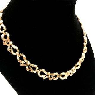 Vintage Trifari Choker Necklace Bows Gold Tone Ribbon 15 "