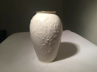 Vintage Lenox 1889 - 1989 Centennial 7” Ivory Floral Vase With Gold Trim Rim