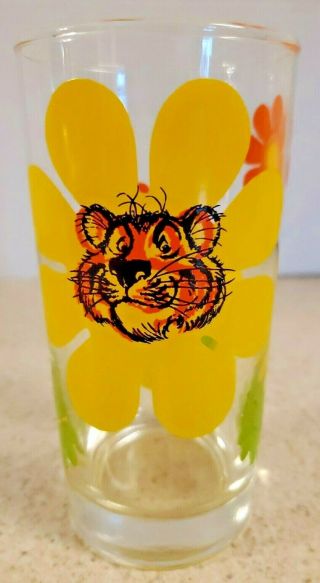 Vintage Esso Tiger In Tank Flower Daisy Retro Drinking Glass Rare