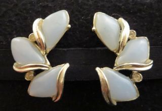 Lg Vintage Volupte Signed Clear Rhinestone Blue Lucite Clip Earrings Pale Gold T