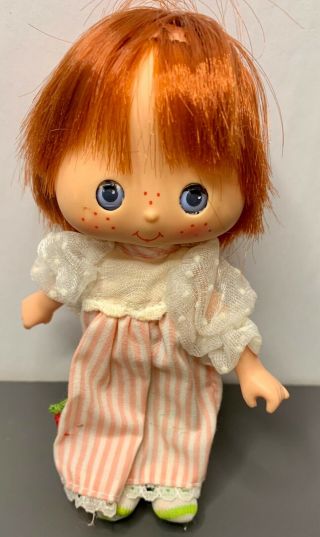 Vintage 1980s Kenner Ssc Strawberry Shortcake Doll - Sweet Sleeper - 5 "