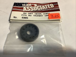 Vintage Team Associated 9365 Rc10b2 Diff Gear 2.  40:1 Fits B2 Tranny Only Nos