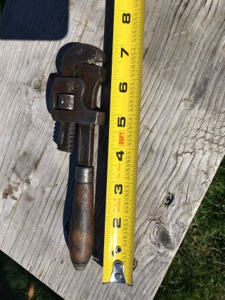 Vintage Stillson 8in.  Adjustable Pipe Wrench W/ Wood Handle - Woolsworth Damahex