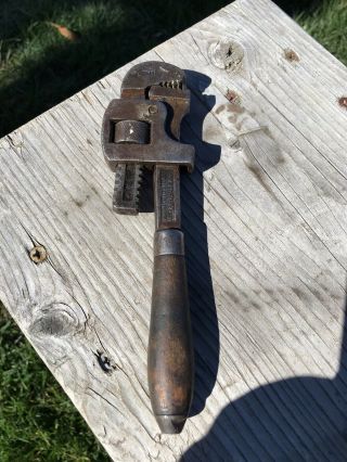 Vintage STILLSON 8in.  Adjustable Pipe Wrench w/ Wood Handle - Woolsworth Damahex 2