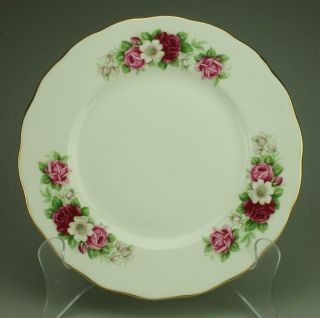 Vintage Queen Anne Qua42 Rose Floral Salad Entree Or Lunch Plate Bone China Cs1b