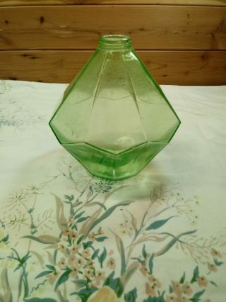Vintage Vaseline Green Uranium Glass Oil Lamp Lantern Base Octagon