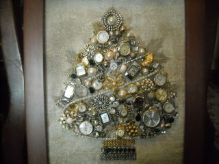 Vintage Jewelry Beaded Lighted Framed Wall Art.  Everyday,  Holiday Tree.  With Rem