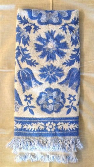 Vintage Stevens Utica Fringed Blue & White Floral Bath Towel - (36 " X 23 ")