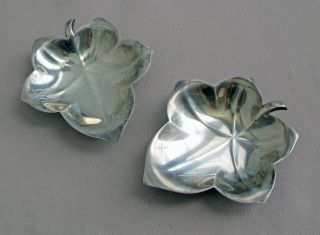 Tiffany & Co Sterling Silver Leaf Design Pin Or Nut Dishes (2) 22475;k655