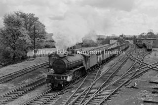 35mm Railway Negative: V2 60982 Passing Charwelton,  Great Central Rly 25/156a