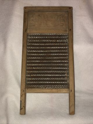 Vintage Busy Bee No 16 Travel Washboard