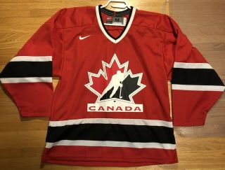 Men’s Vintage Nike Team Canada Hockey Jersey Sz M