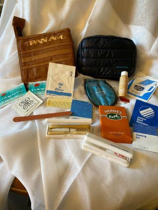 Vtg Pan Am Airlines Tan Leather Trim And Navy Blue Toiletries Kits W/toiletries