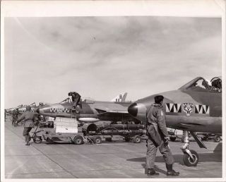 Hawker Hunter F4 Large Vintage Press Photo Raf Tiger 74 Squadron 1