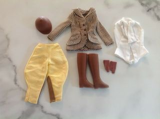 Vintage Barbie Clothes Riding In The Park W/accessories 1668