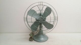 Vtg Antique 12 " Ge General Electric Fan 2 Speed Oscillating 84 Cy60 A0.  8 133744