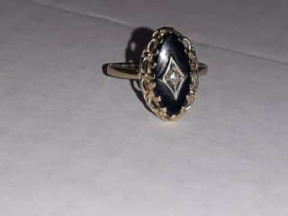 Antique (1930s) 10k Gold Ring With Black Onyx & Diamond.  3.  1 Grams.  Size 6.