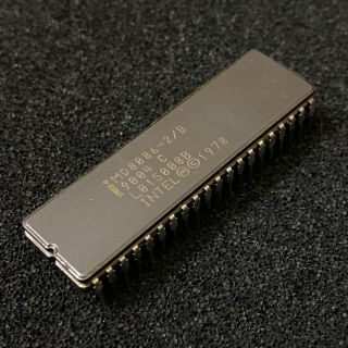Intel MD8086 - 2 CPU Ceramic DIP40 8MHz 16 - bit 8086 x86 Vintage Processor 3