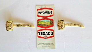 Vintage Wyoming Travel Memorabilia 1969 Texaco Map & Salt & Pepper Pipe Shakers