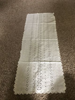 Vintage White Cotton Lace Looking Table Runner Dresser Scarf 37”x14”