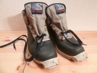 Salomon Vintage Cross Country Ski Boots Gray & Blue Size 38