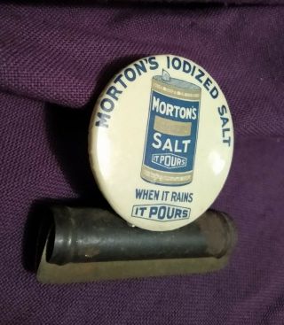 Vintage Advertising Morton ' s Salt Button On Paper Clip Lou Fox Chicago 2