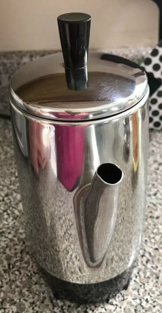 Vintage Presto 6 Cup Electric Percolator Coffee Pot.  Model 0282202 6 cup CHROME 3