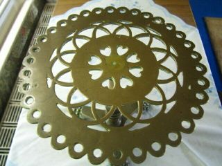 a fantastic large heavy Antique Arts and Crafts brass Trivet with lion feet 3