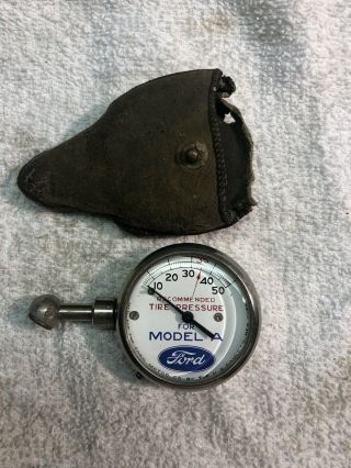 Vintage Model A Ford U.  S.  Gauge Co.  Tire Pressure Gauge With Pouch