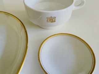 Boac Airlines Gold Coat Of Arms Pattern 3 - Piece Set By Ridgway