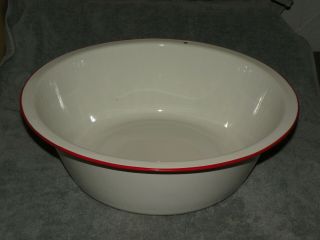 Vintage White With Red Trim Enamelware Basin 14 1/2 " Round 5 1/4 " Deep