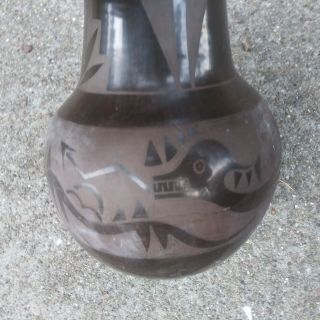 Vintage Native American San Ildefonso Pottery Vase - 2