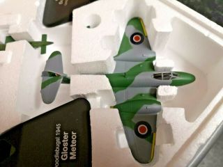 Atlas Editions 1:72 Scale Gloster Meteor & Flying Bomb - Doodlebug 1945.  Diecast.