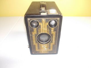 Old Vintage 30s 40s Box Film Camera Kodak Six - 16 Brownie Art Deco / Nuevo Design