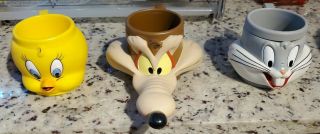 3 Vintage 1992 Looney Tunes Character Mug/cups Bugs Bunny,  Tweety Bird,  Wiley Co