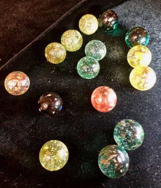 19 Vintage Handmade Confetti Speckled Marbles 15 Rough,  4 Smooth